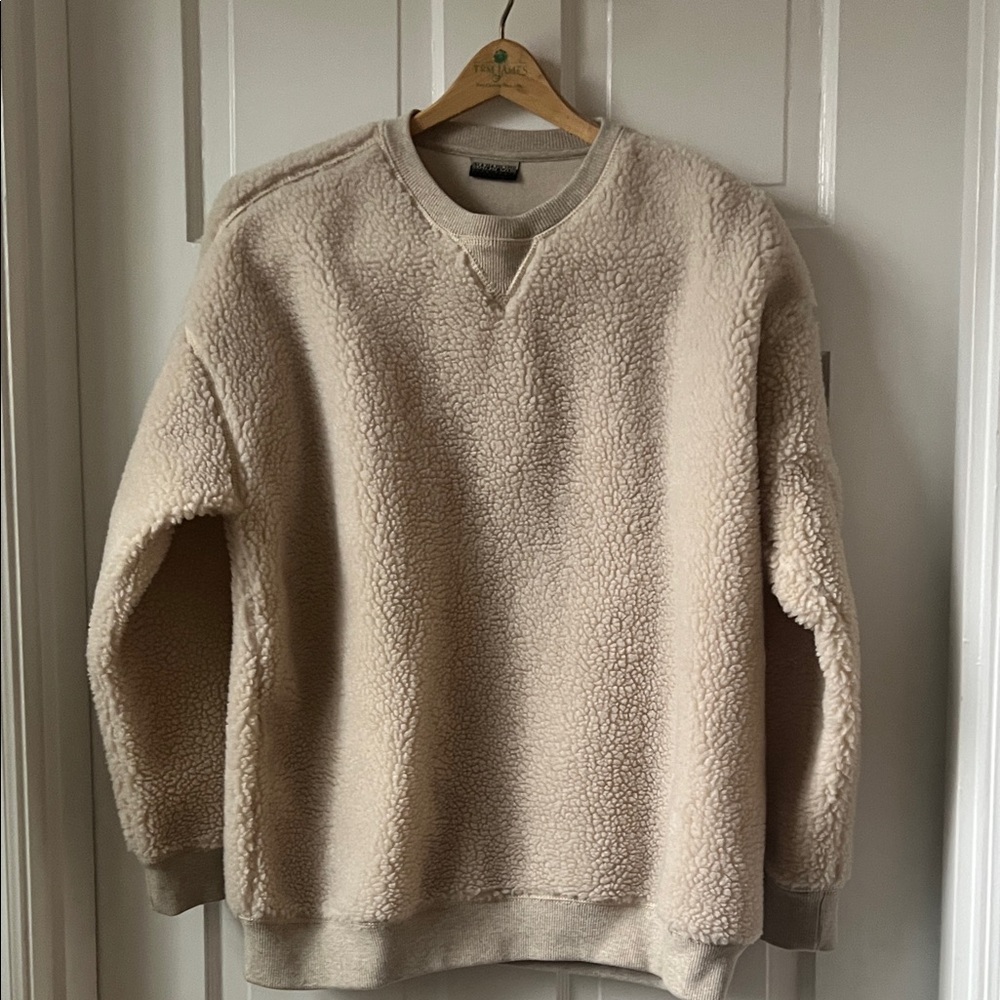 Napapijri fleece crew neck sweat shirt. 
Like new XL